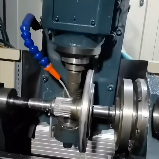 G400CNC Módulo máximo 8 Diámetro 400 mm CNC Máquina de tallado de engranajes de corte en húmedo de alta velocidad